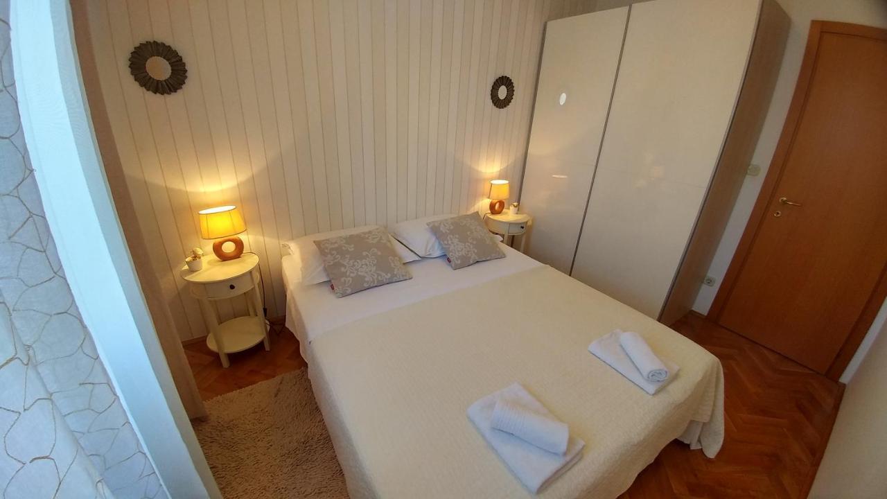 Apartment Deluxe Sea View Сплит Екстериор снимка
